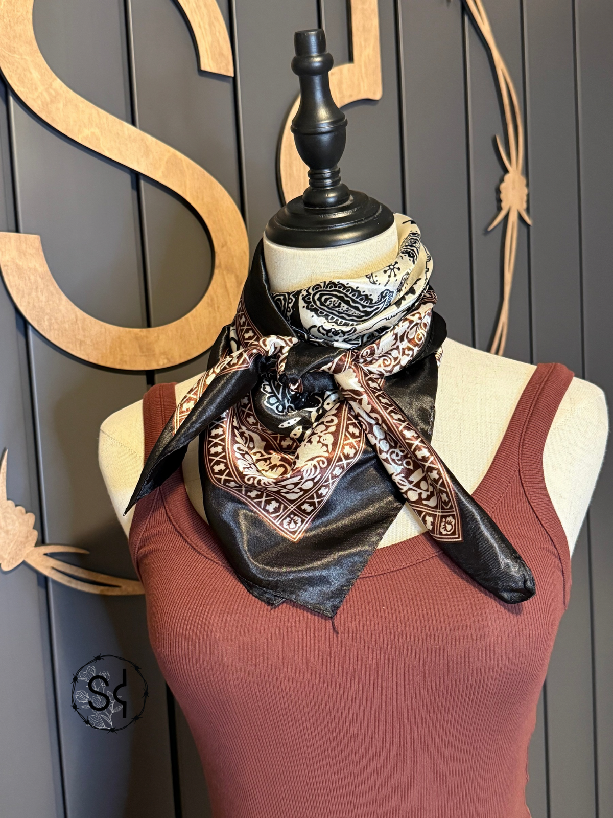 Two Tone Black Paisley Wild Rag