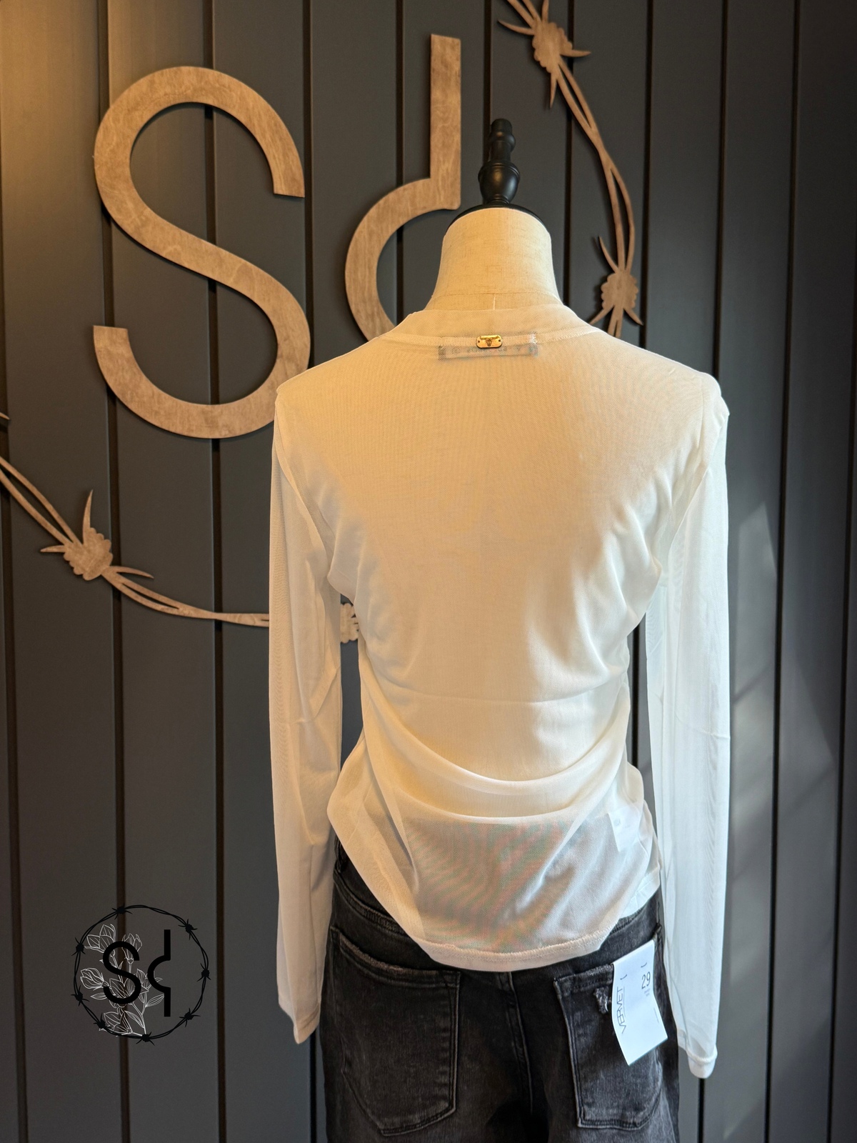 Ivory Mesh