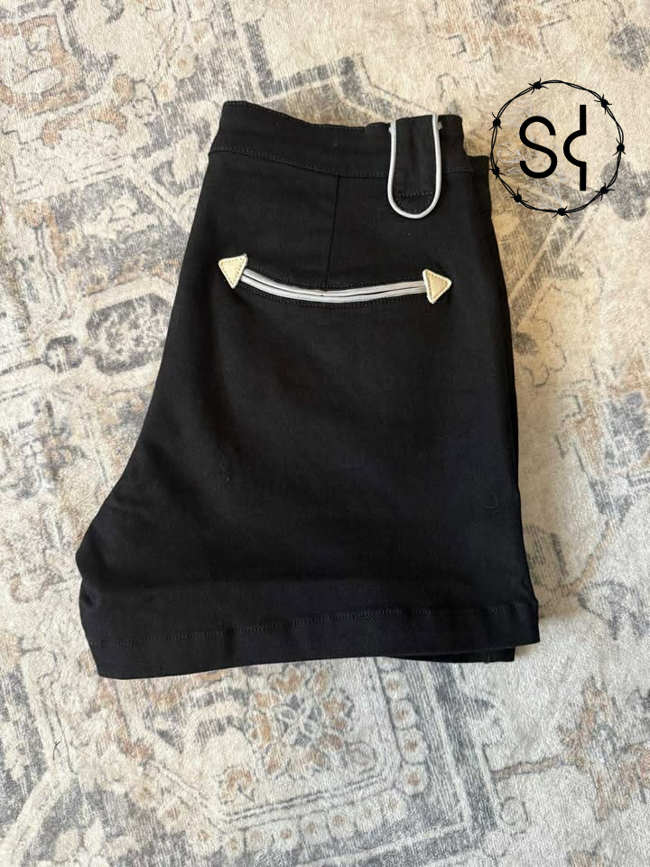 Arrow Shorts