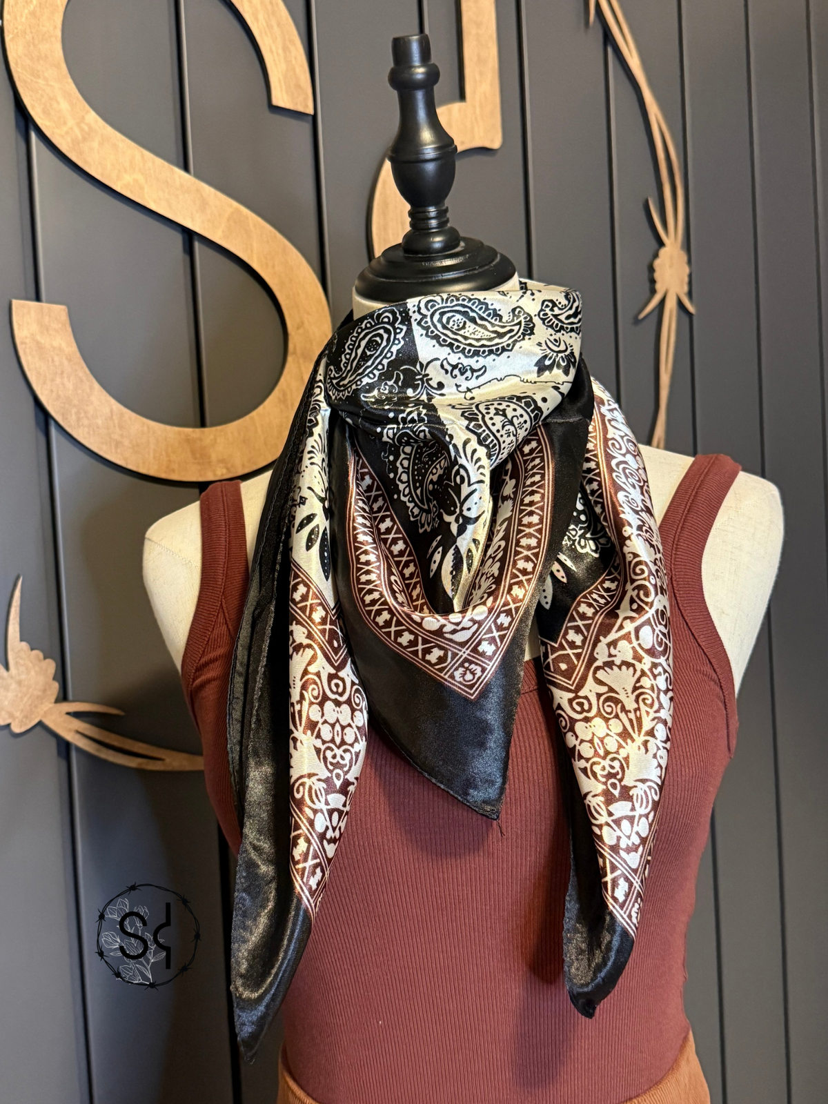 Two Tone Black Paisley Wild Rag