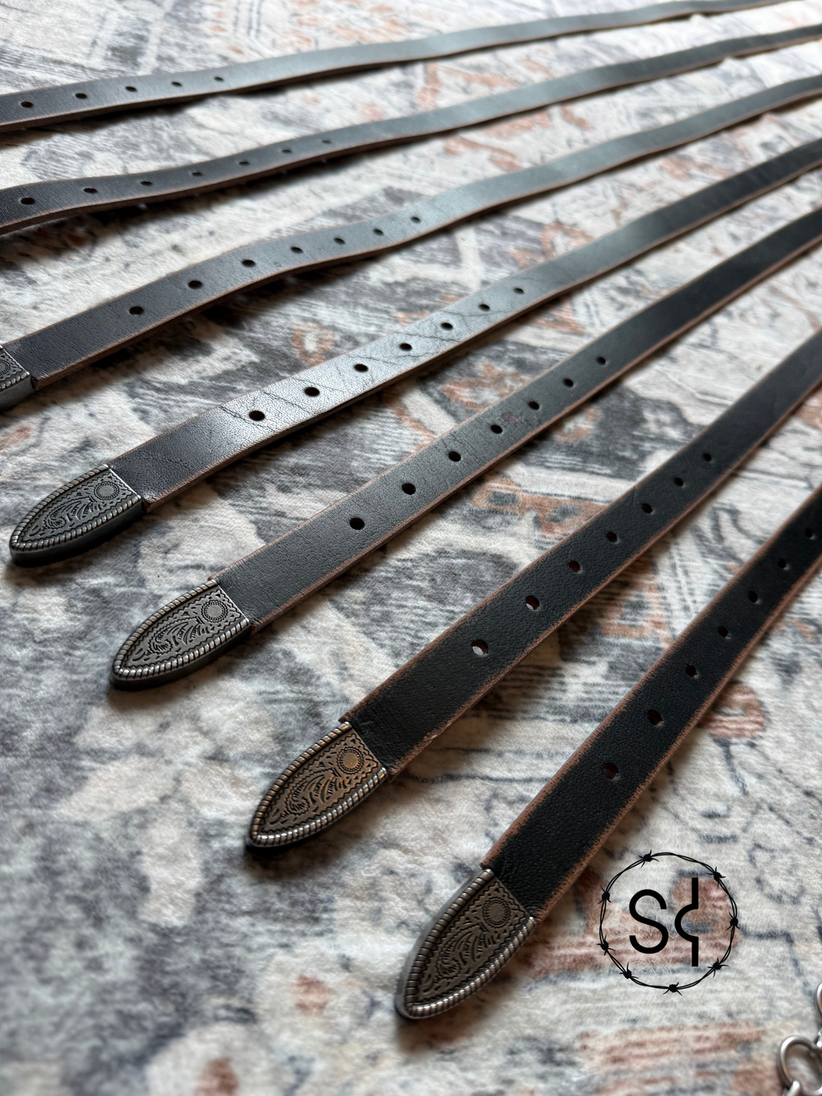 Vintage Skinny Leather Belt